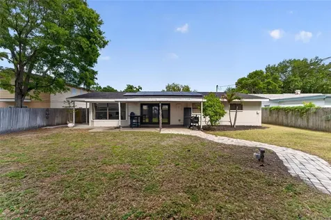 2842 61st Lane N St Petersburg FL 33710