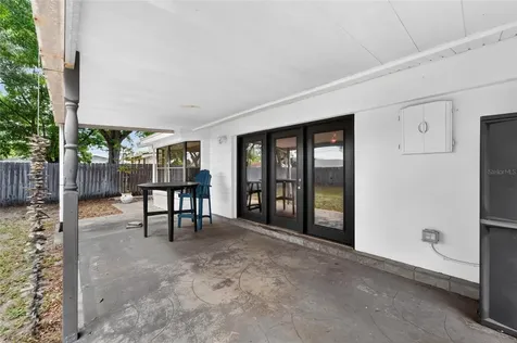 2842 61st Lane N St Petersburg FL 33710