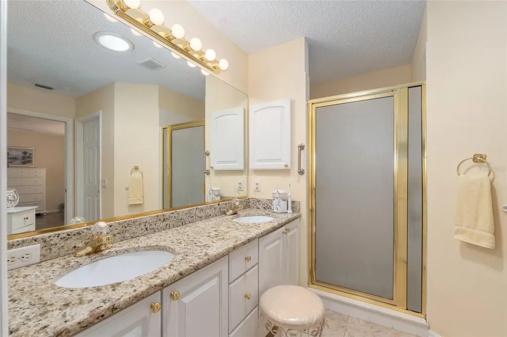 9430 SE 177th Simons Lane The Villages FL 32162