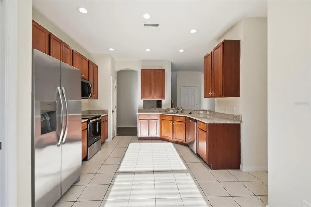 437 Dunaway Drive Valrico FL 33594