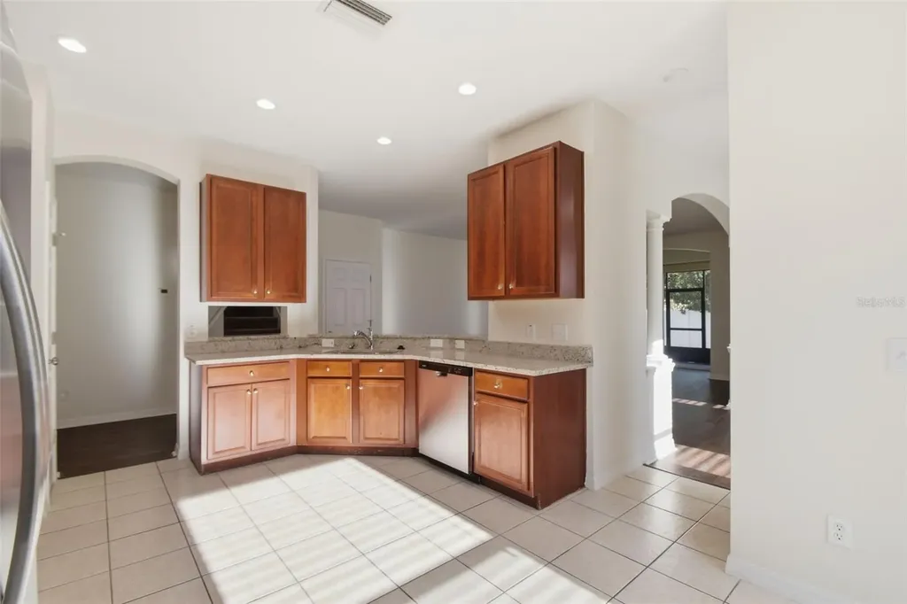 437 Dunaway Drive Valrico FL 33594