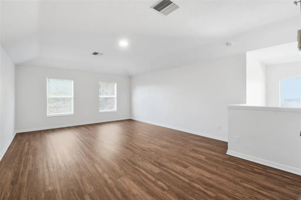 437 Dunaway Drive Valrico FL 33594