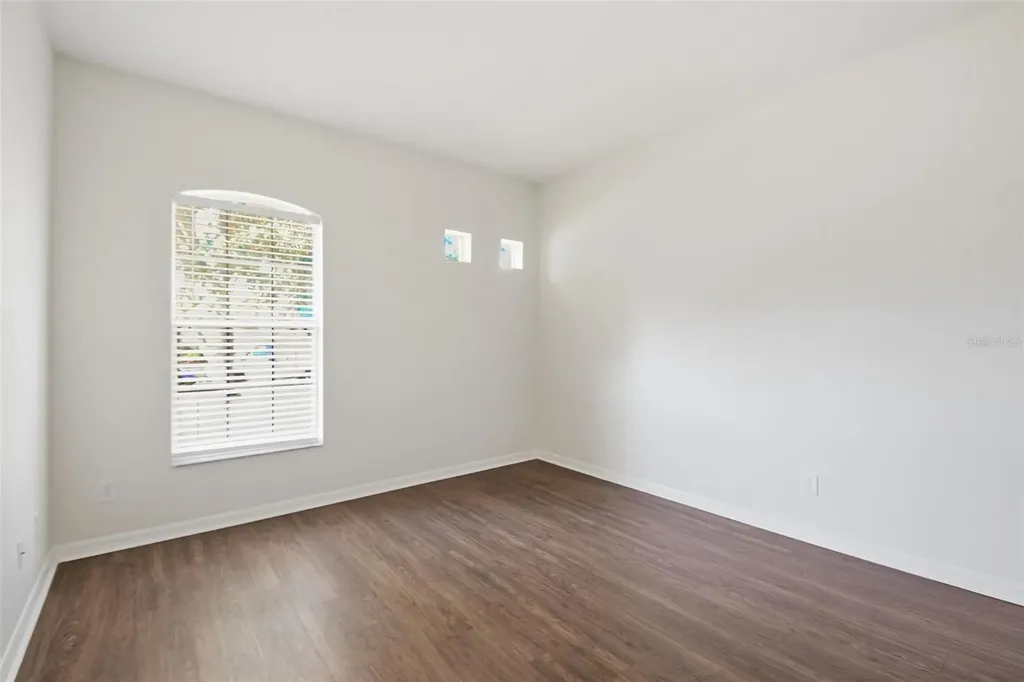 437 Dunaway Drive Valrico FL 33594