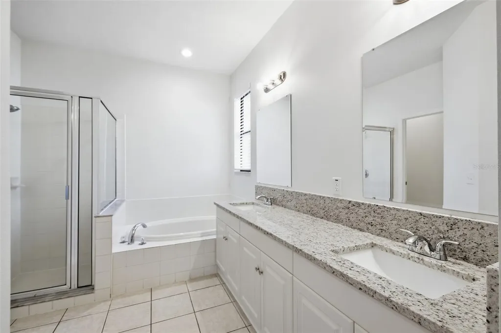 437 Dunaway Drive Valrico FL 33594