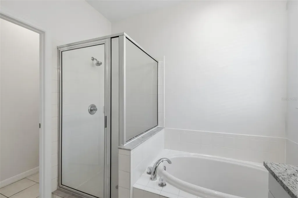 437 Dunaway Drive Valrico FL 33594