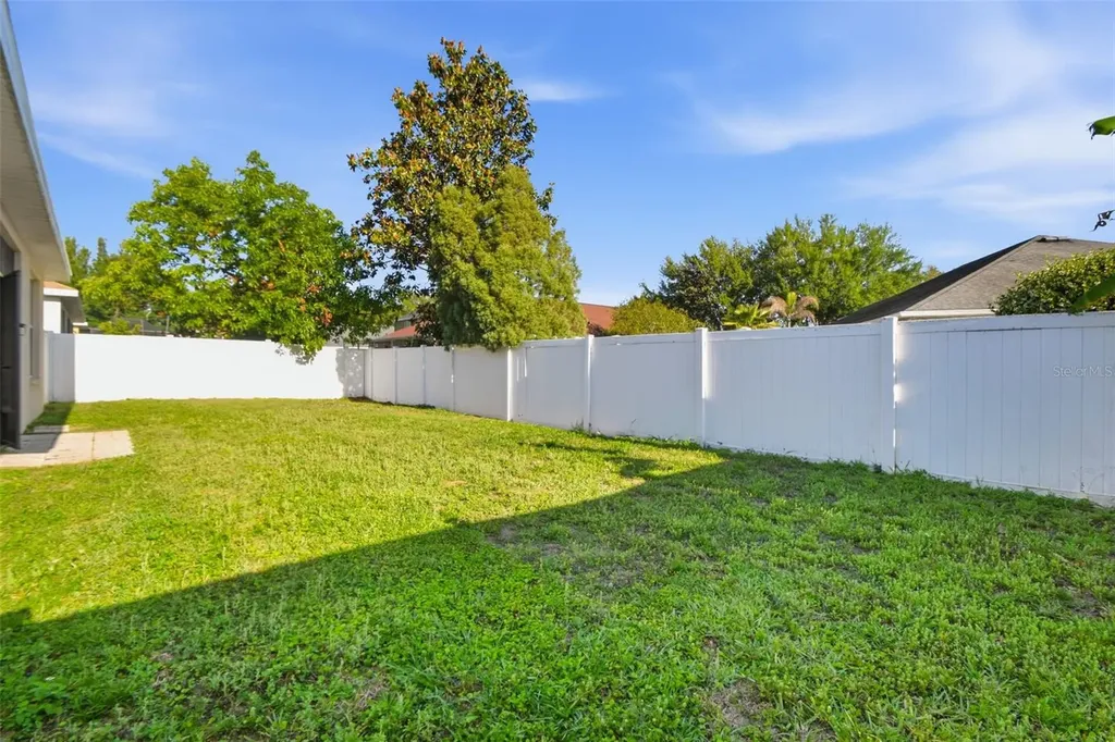 437 Dunaway Drive Valrico FL 33594