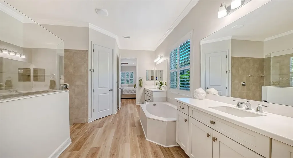 13918 Old Creek Court Parrish FL 34219