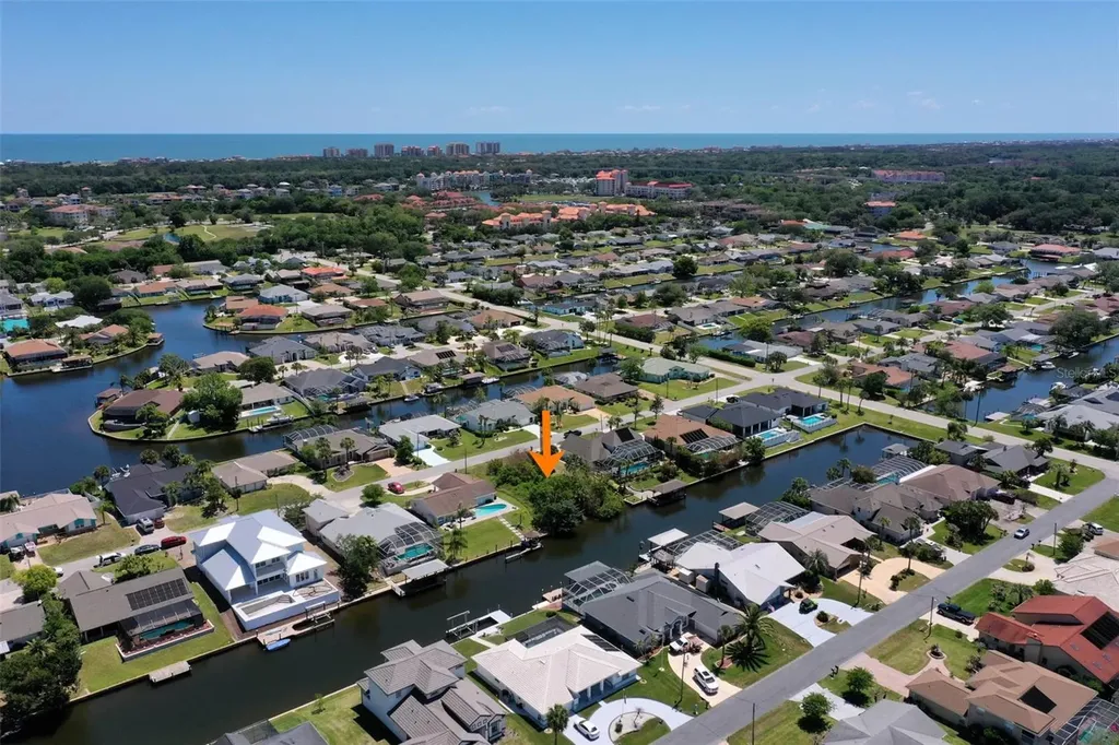 17 Claridge Court N Palm Coast FL 32137