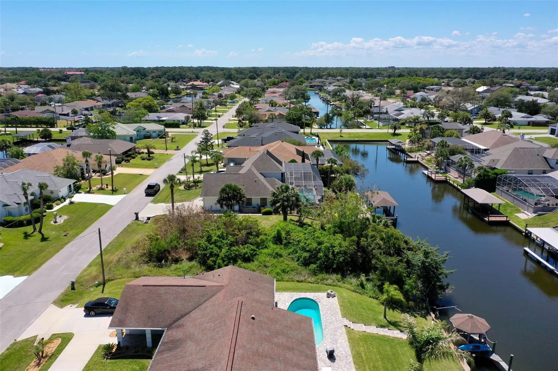 17 Claridge Court N Palm Coast FL 32137