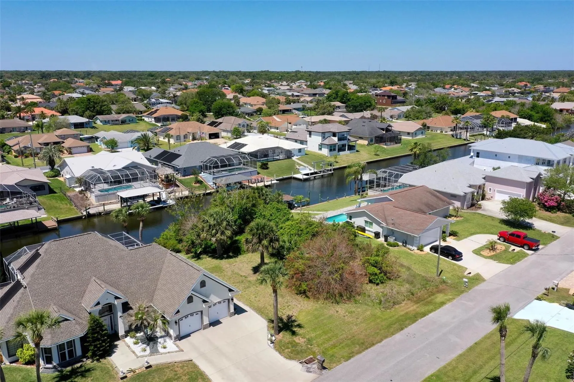17 Claridge Court N Palm Coast FL 32137