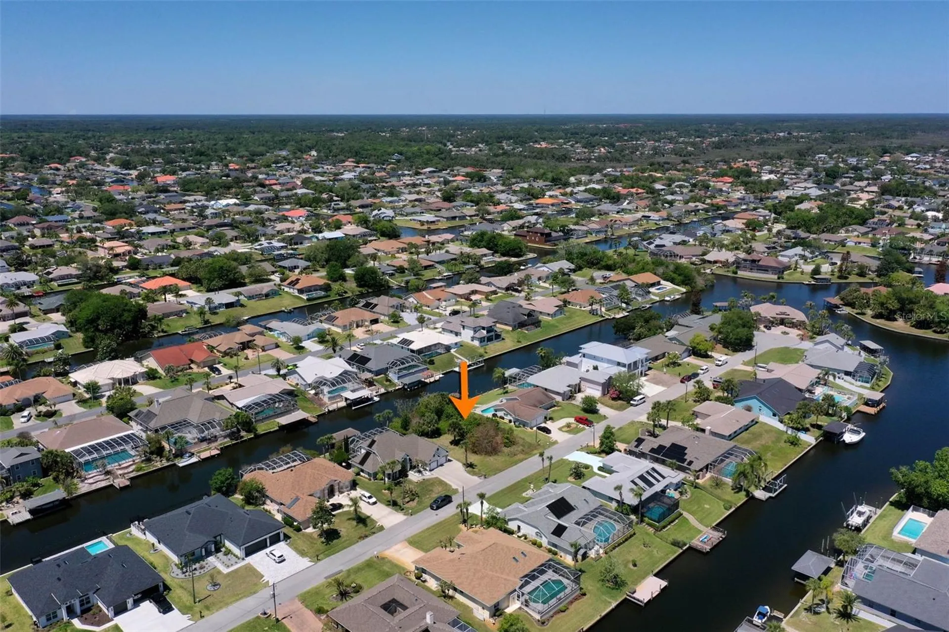 17 Claridge Court N Palm Coast FL 32137