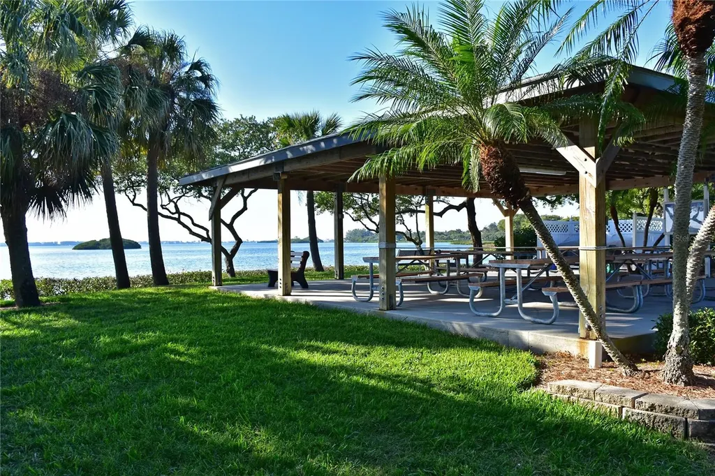 4857 Independence Drive Bradenton FL 34210
