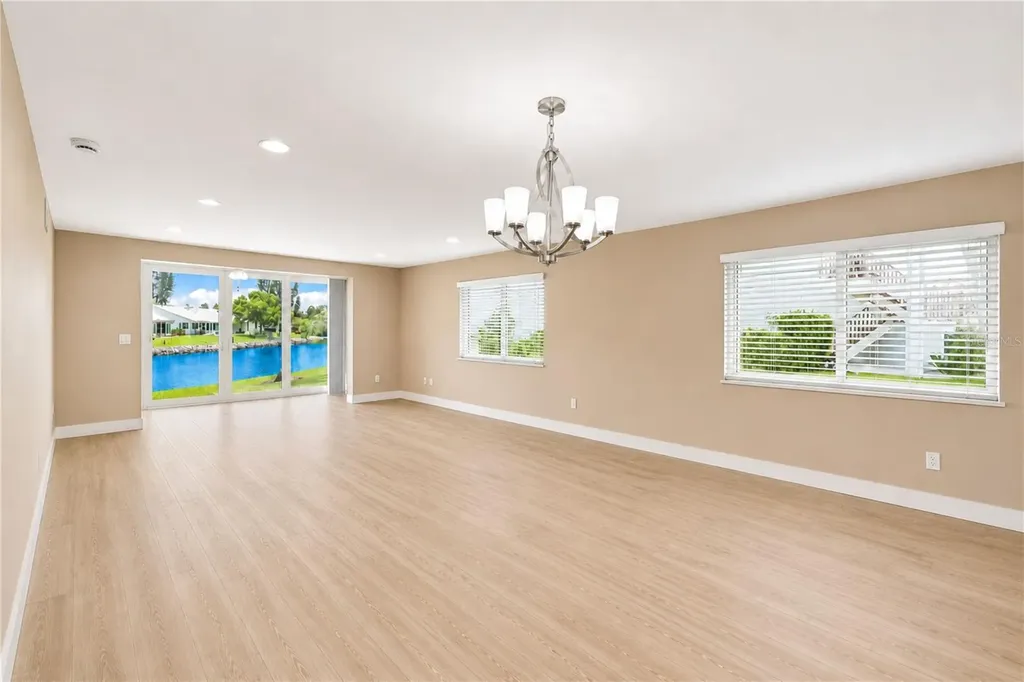 4857 Independence Drive Bradenton FL 34210