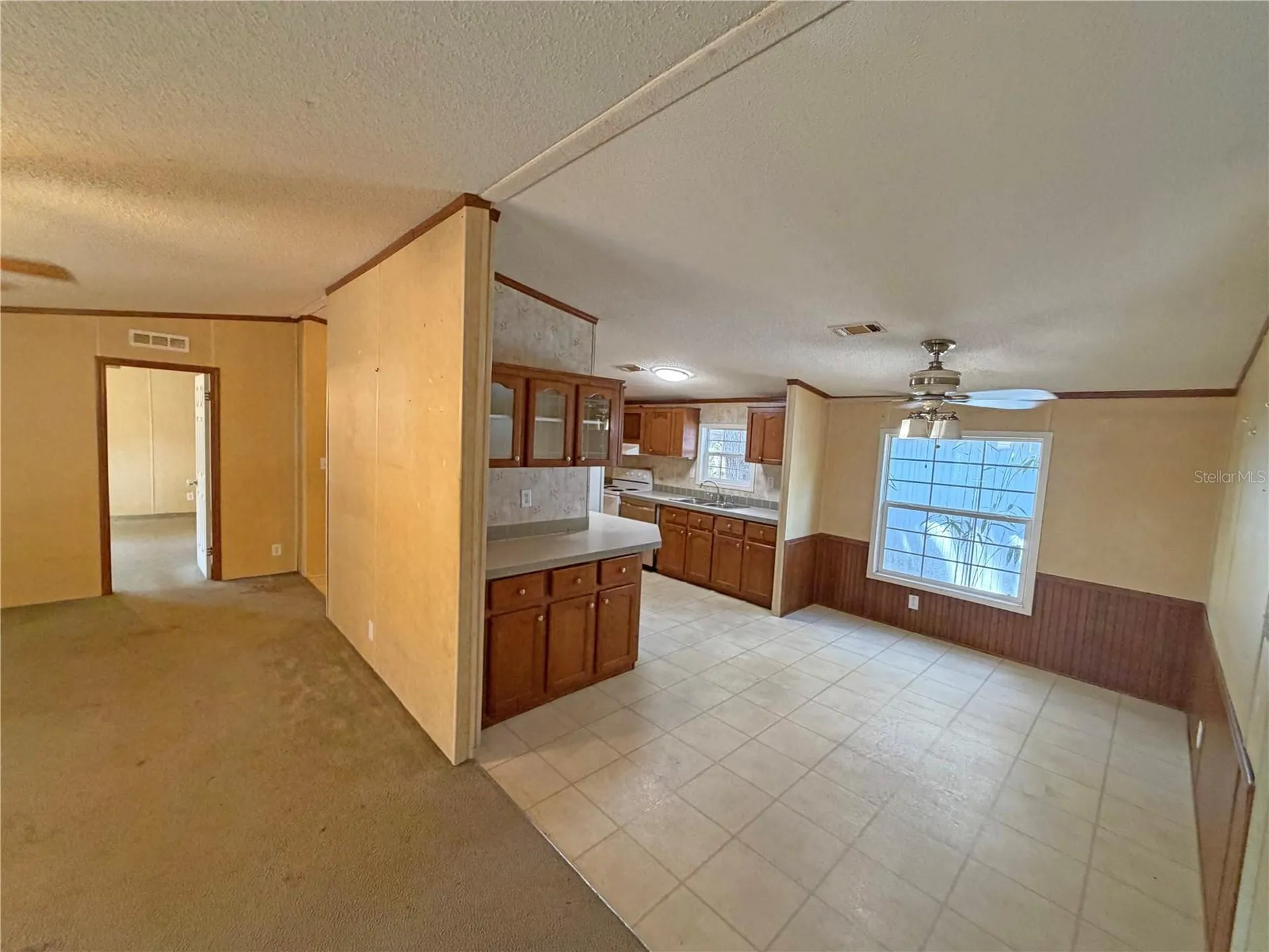 120 Peach Hawthorne FL 32640