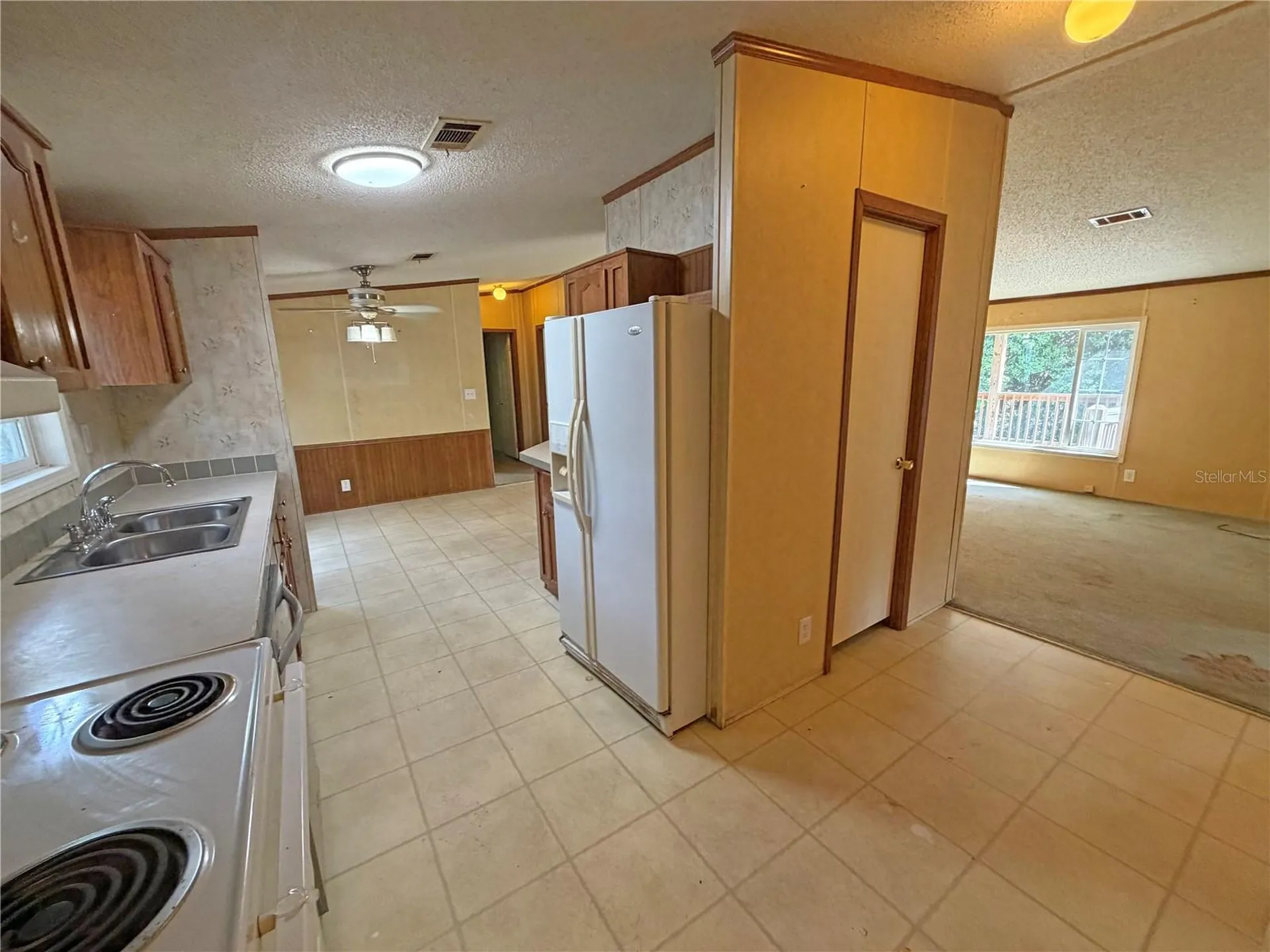 120 Peach Hawthorne FL 32640
