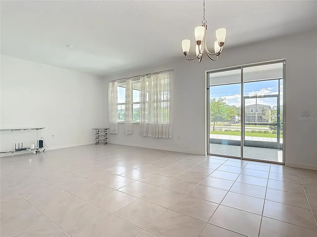 795 Overpool Avenue Davenport FL 33896