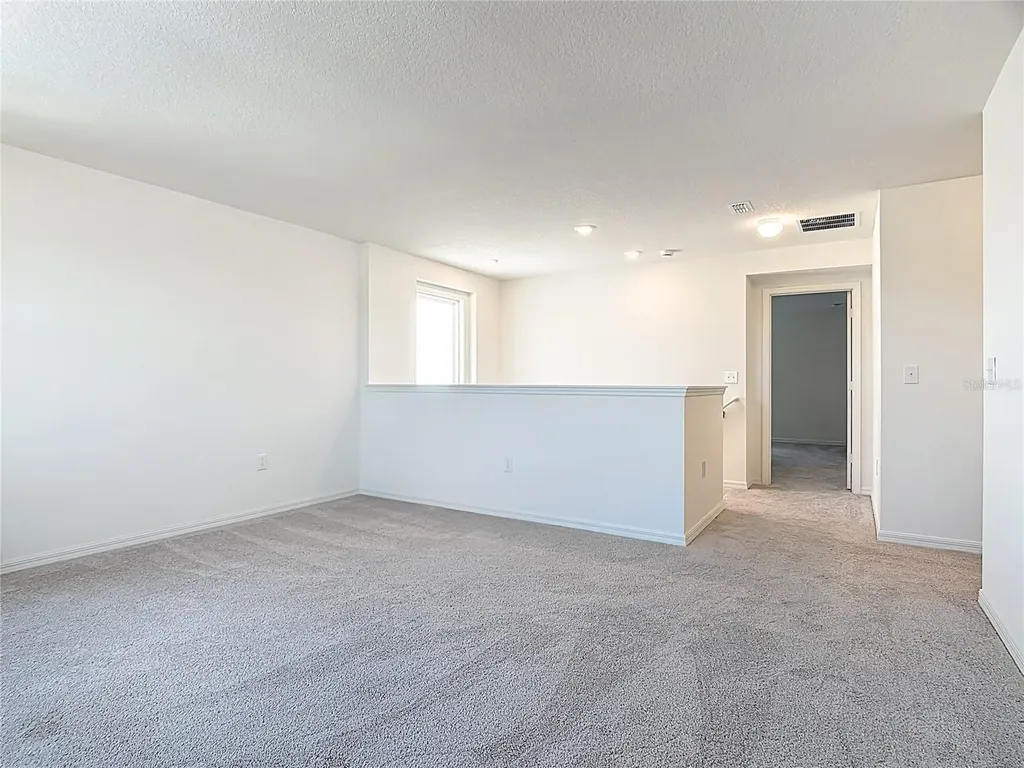 795 Overpool Avenue Davenport FL 33896