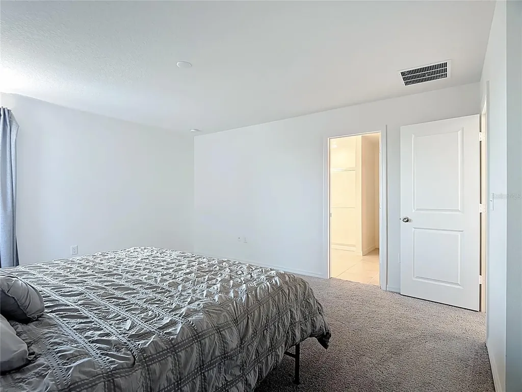 795 Overpool Avenue Davenport FL 33896