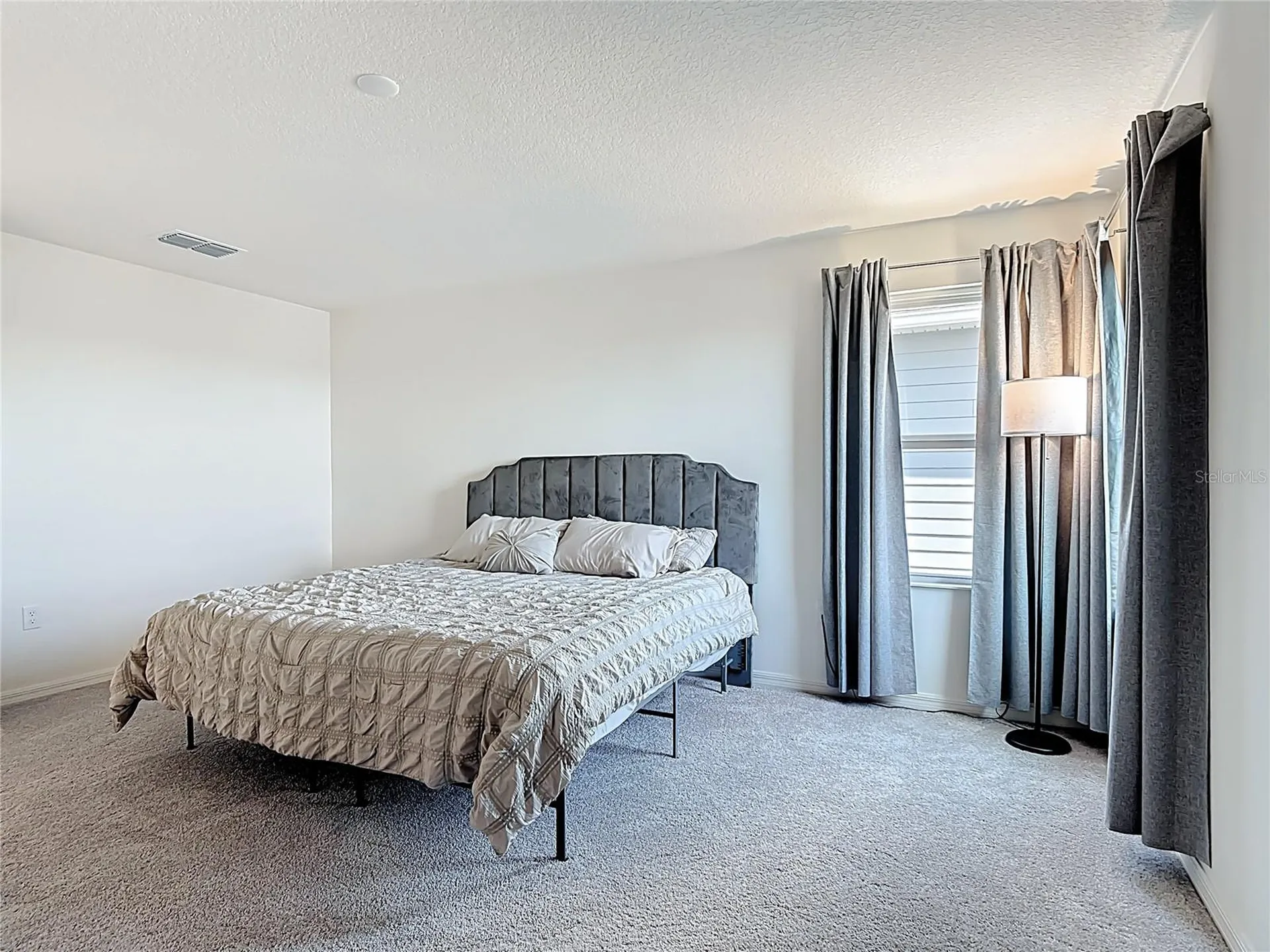 795 Overpool Avenue Davenport FL 33896