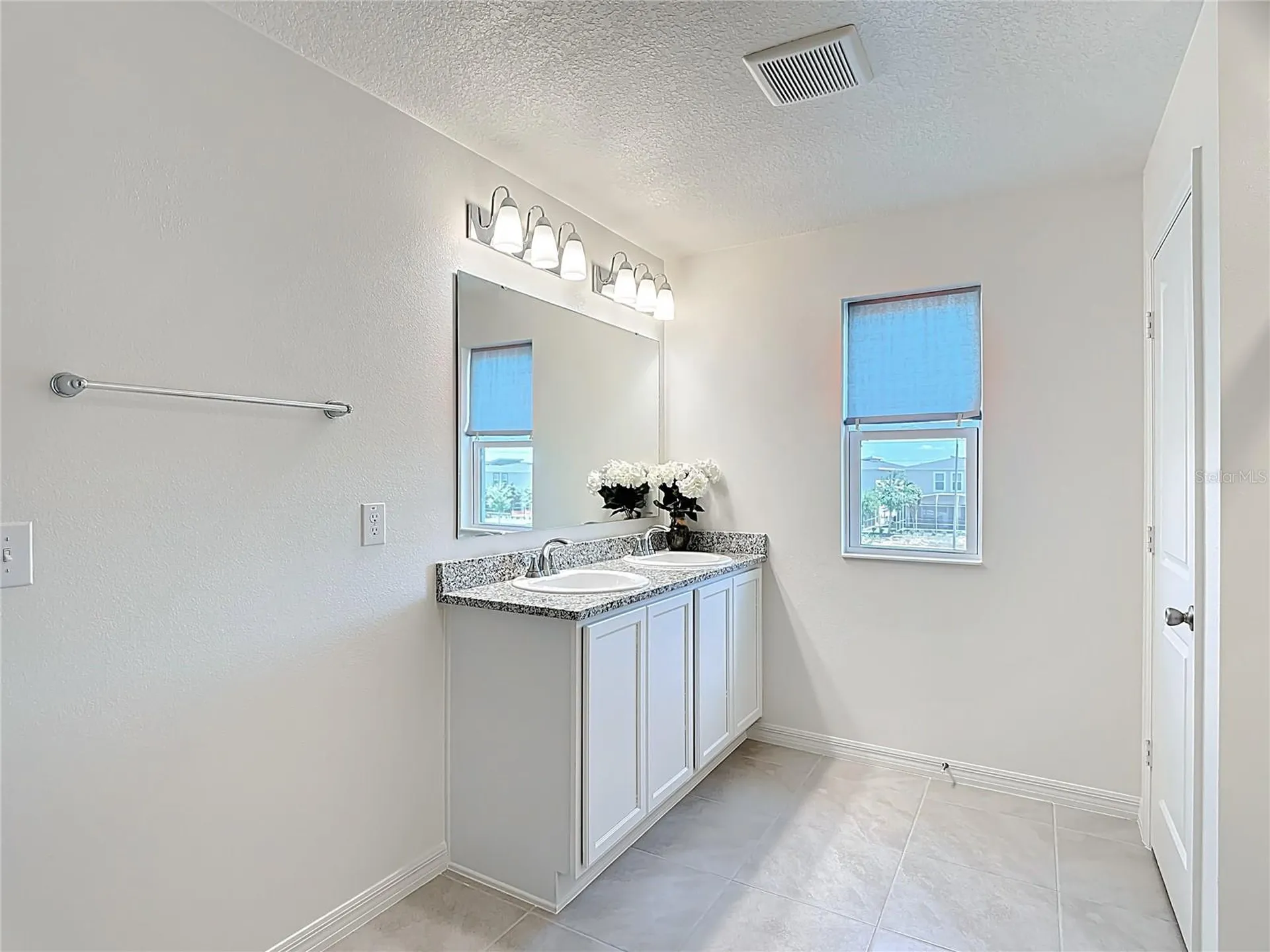 795 Overpool Avenue Davenport FL 33896