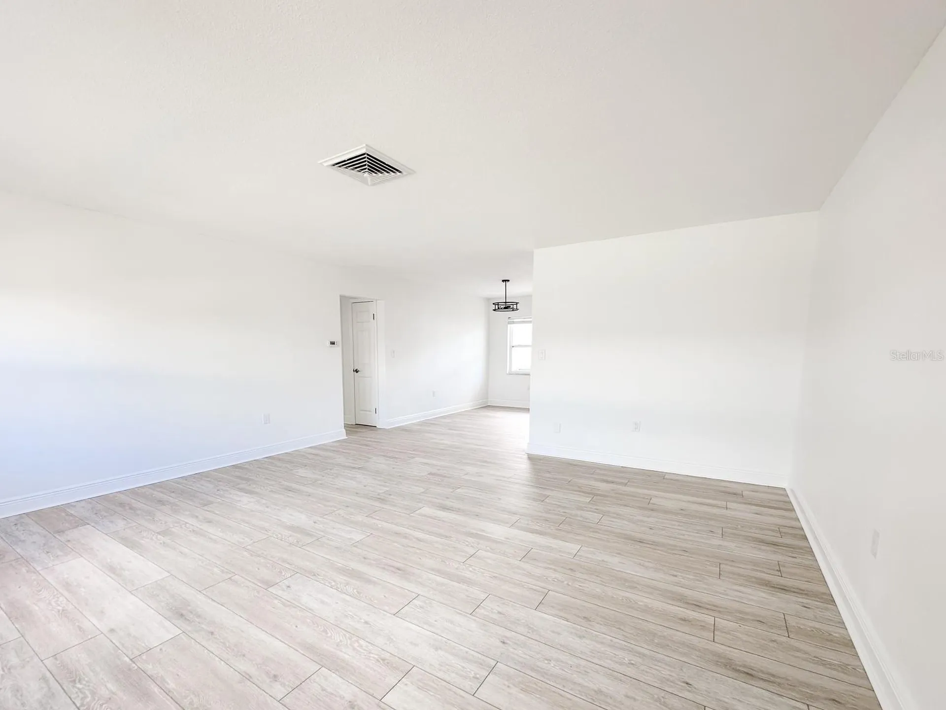 11295 1st Street E Treasure Island FL 33706