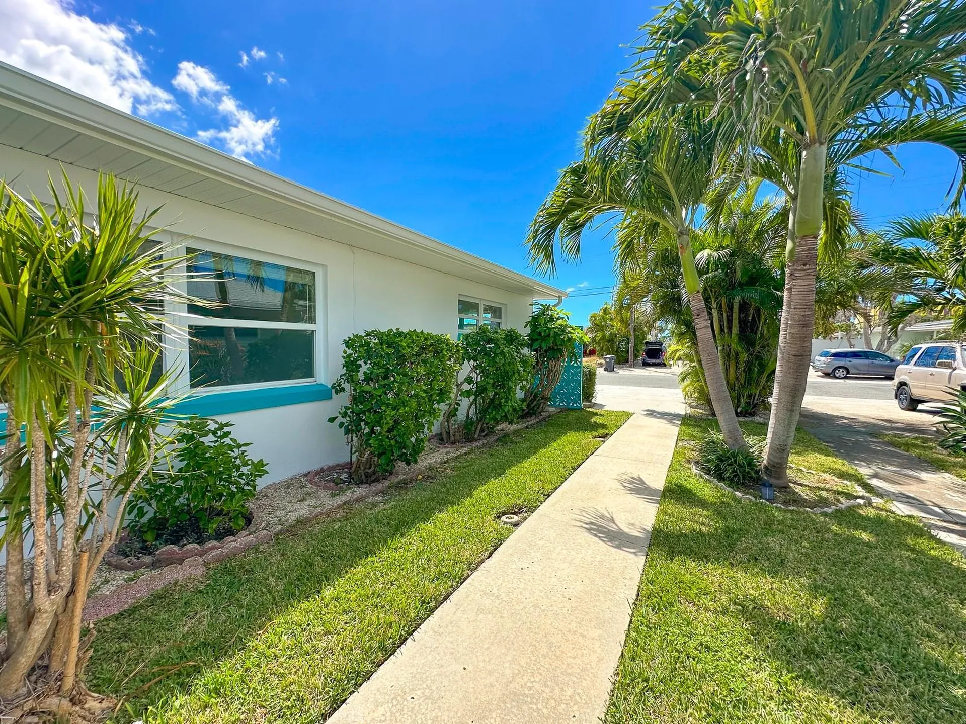 11295 1st Street E Treasure Island FL 33706