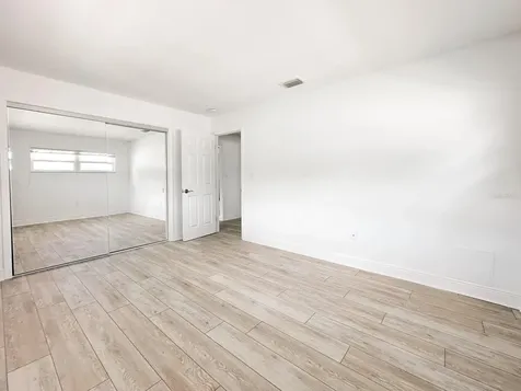 11295 1st Street E Treasure Island FL 33706