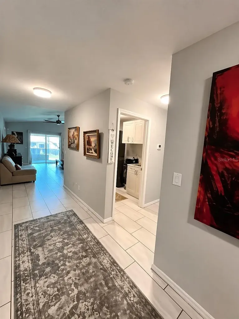 2123 NE 6th Avenue Cape Coral FL 33909