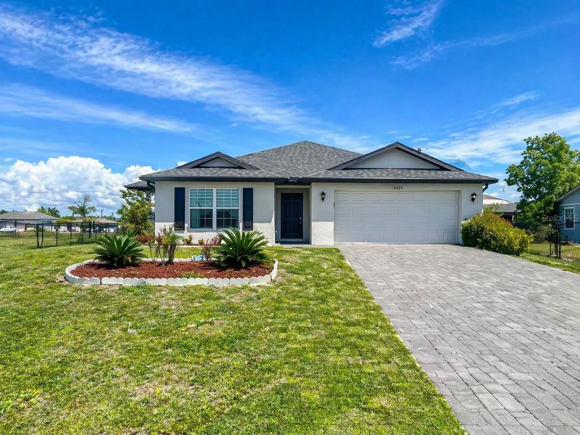 2123 NE 6th Avenue Cape Coral FL 33909