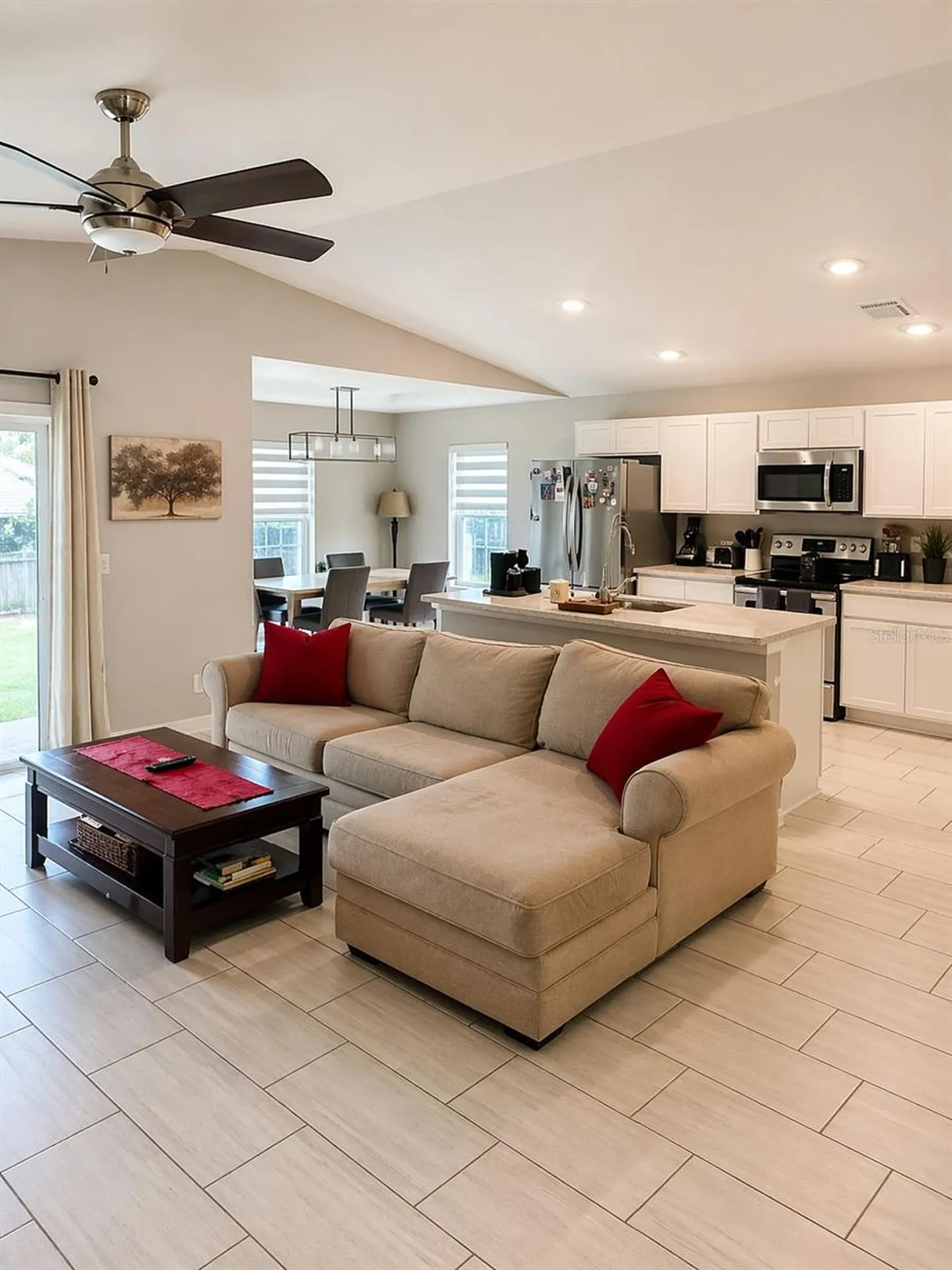 2123 NE 6th Avenue Cape Coral FL 33909