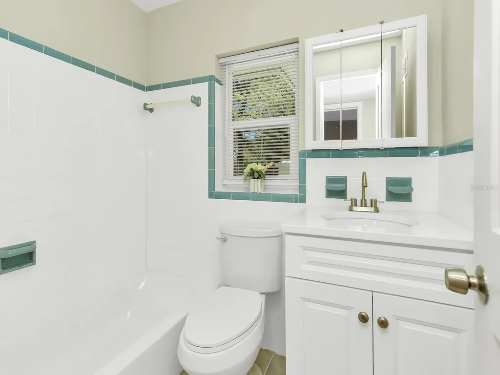600 S Montgomery Avenue Deland FL 32720