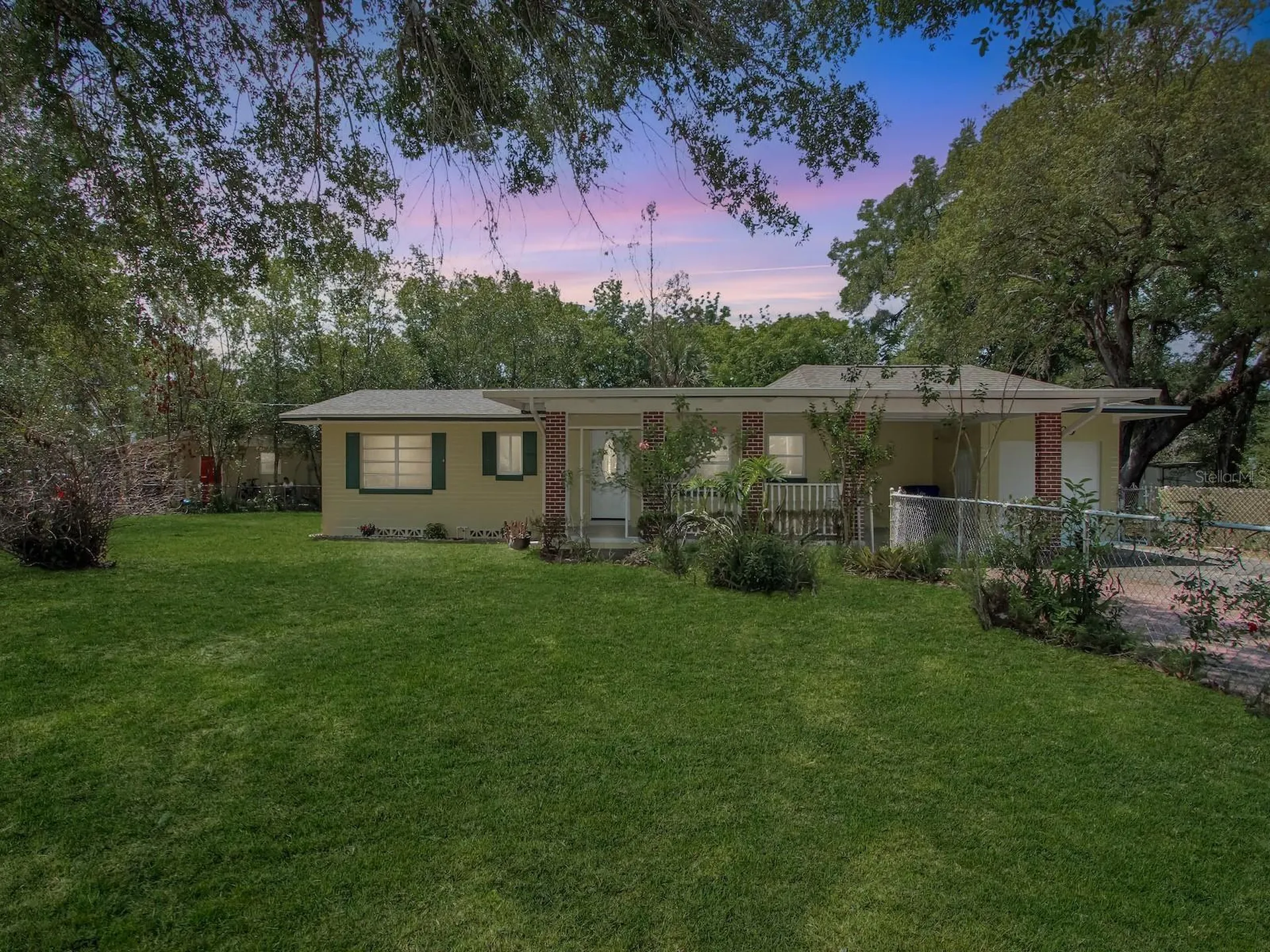600 S Montgomery Avenue Deland FL 32720