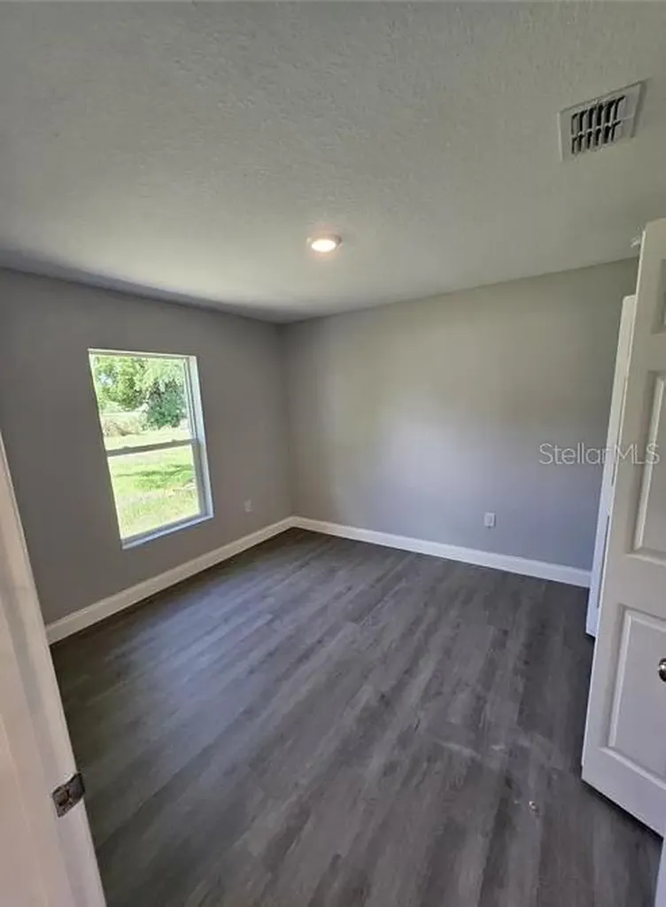 100 E Street Lake Wales FL 33853