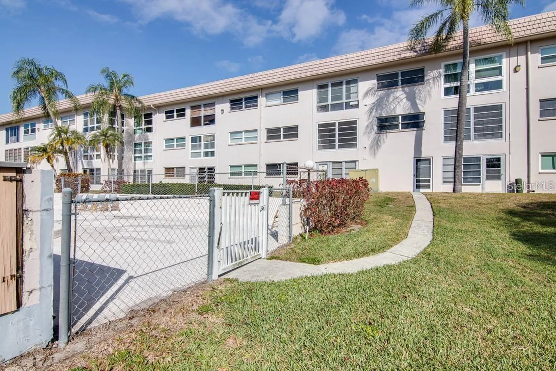 1303 S Hercules Avenue Clearwater FL 33764