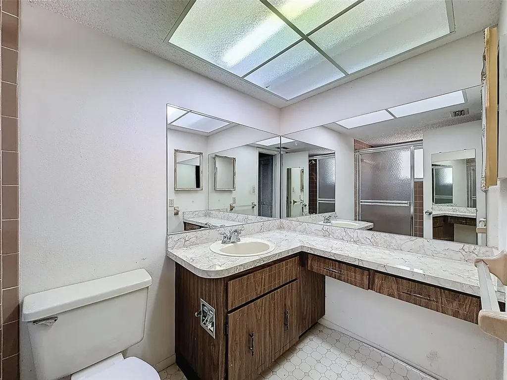 9811 Woodstock Lane Port Richey FL 34668