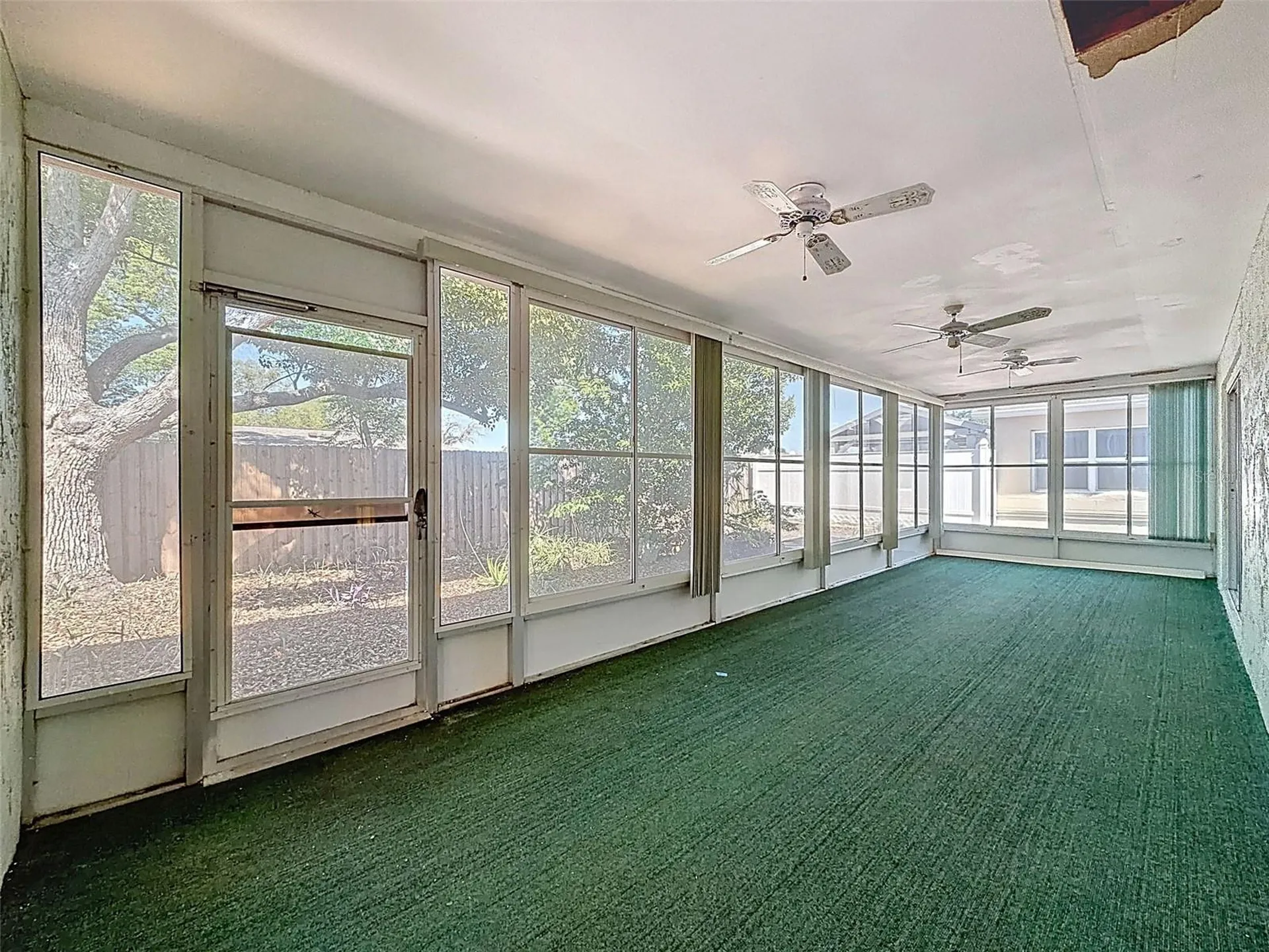 9811 Woodstock Lane Port Richey FL 34668