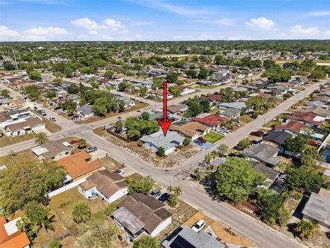9811 Woodstock Lane Port Richey FL 34668