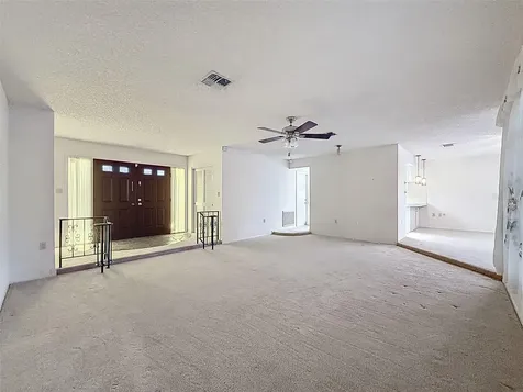 9811 Woodstock Lane Port Richey FL 34668