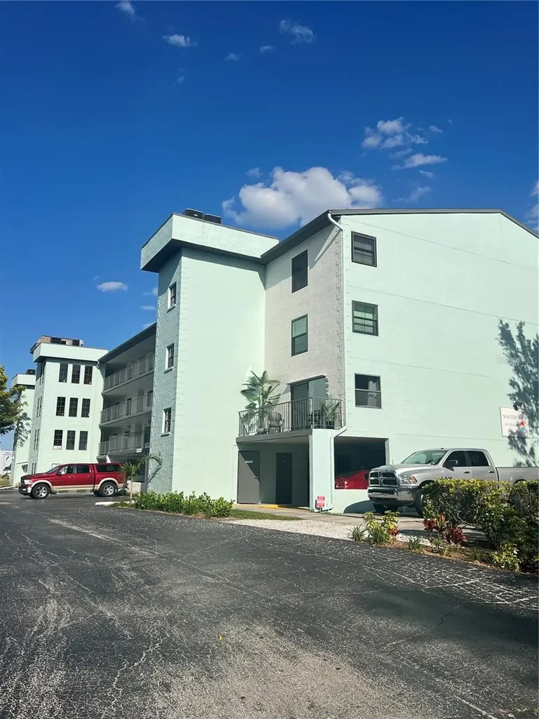2651 Michael Place Dunedin FL 34698