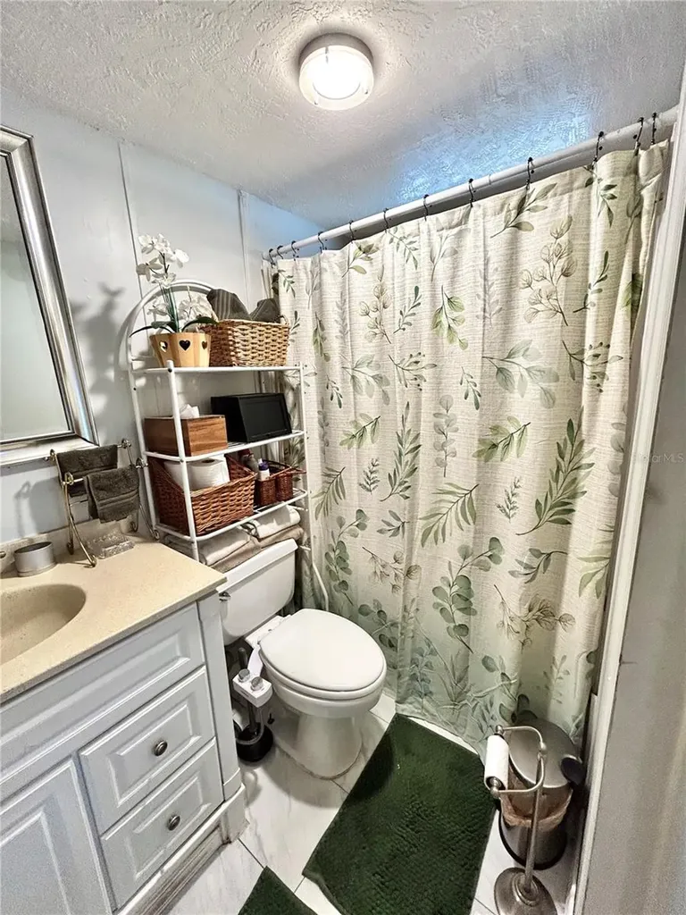 111 Ashville Street Apopka FL 32712