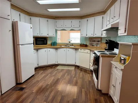 82199 F Street N Pinellas Park FL 33781