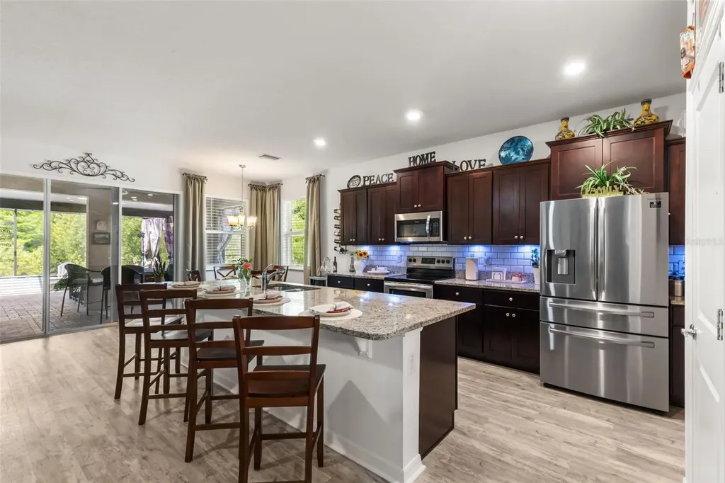 12421 Eastpointe Drive Dade City FL 33525