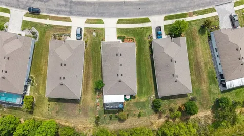 12421 Eastpointe Drive Dade City FL 33525