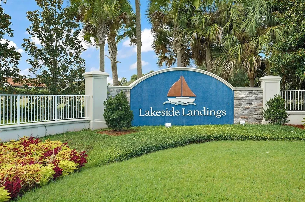 4986 Belted Kingfisher Drive Oxford FL 34484