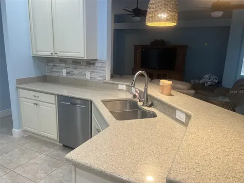 4986 Belted Kingfisher Drive Oxford FL 34484