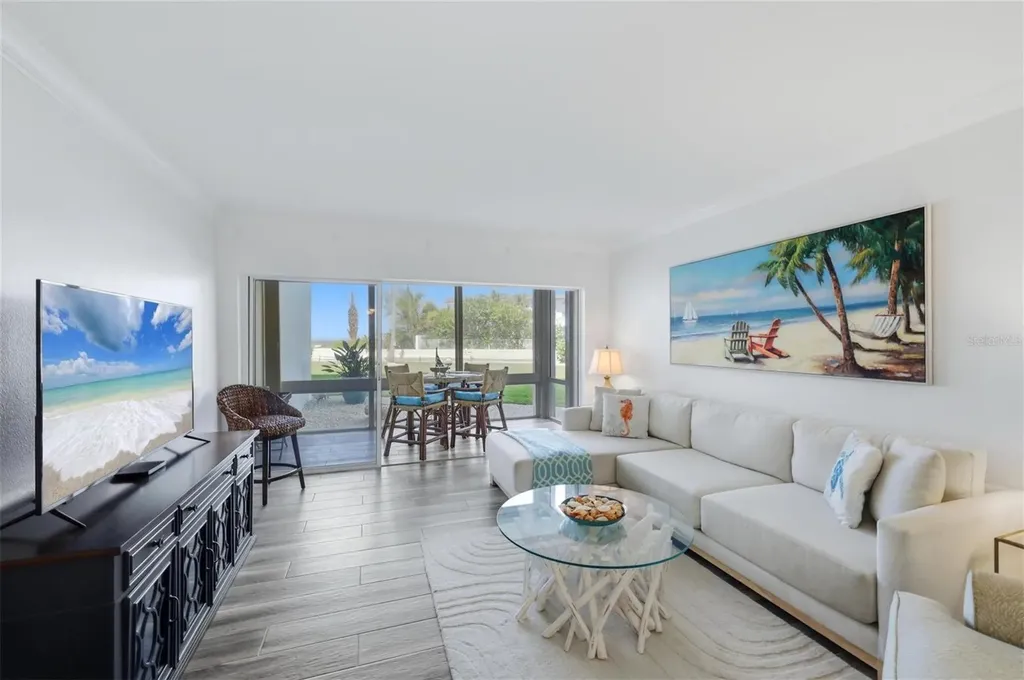 2110 Benjamin Franklin Drive Sarasota FL 34236