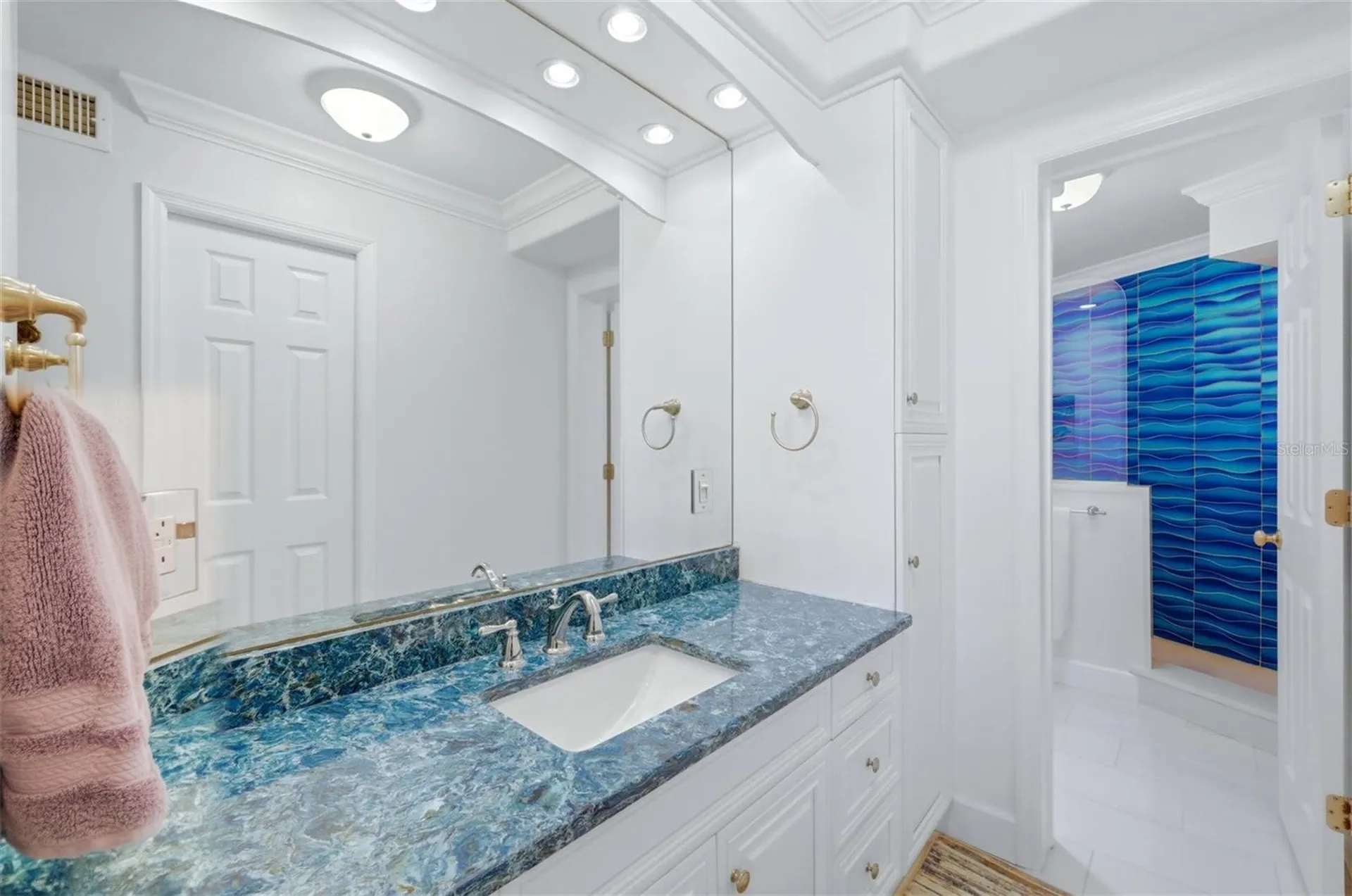 2110 Benjamin Franklin Drive Sarasota FL 34236