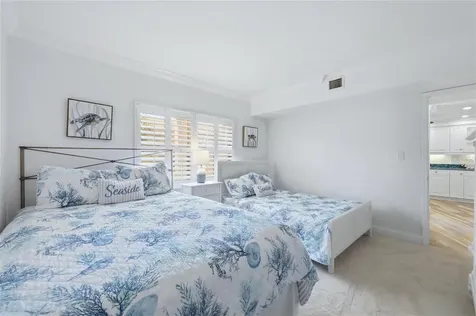 2110 Benjamin Franklin Drive Sarasota FL 34236