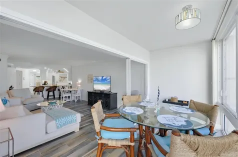 2110 Benjamin Franklin Drive Sarasota FL 34236