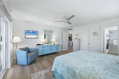 2100 Benjamin Franklin Drive Sarasota FL 34236